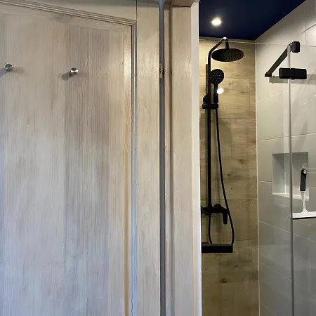 Apartment W Debkach